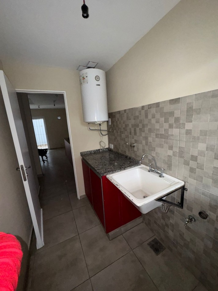 ALQUILER SAN LORENZO 2600