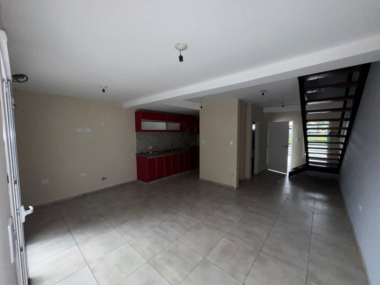 ALQUILER SAN LORENZO 2600