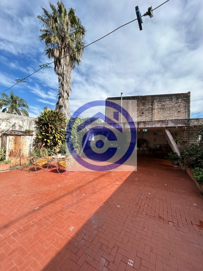casa en venta desarrollada en 3 niveles 